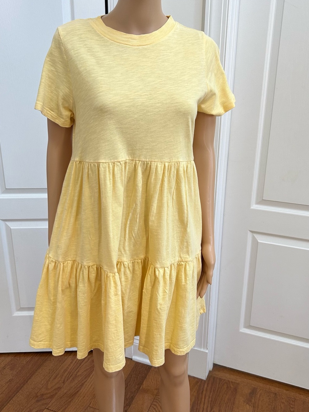 Old Navy Yellow Tiered Short Sleeve Babydoll Dress
